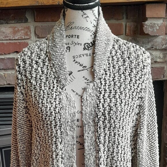 Skies Are Blue Cardigan - Picture 2 of 6